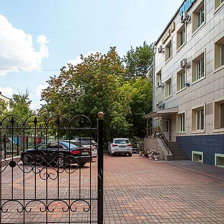 Hotel Topaz Nur-Sultan  Exterior photo